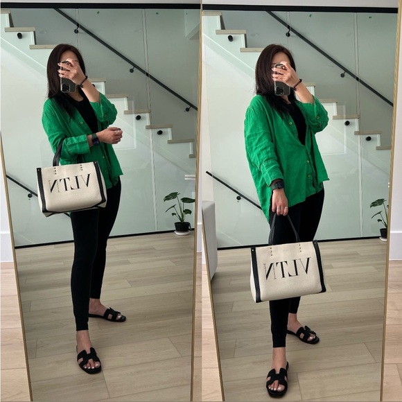 Authentic Valentino Garavani mini VLTN print Canvas tote - Picture 2 of 15